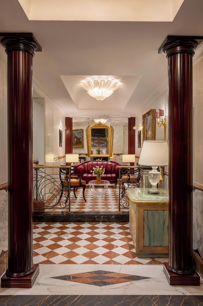 The Britannia Hotel 6/47
