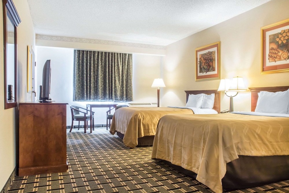 Quality Inn Suites Palm Island Indoor Waterpark 15/67
