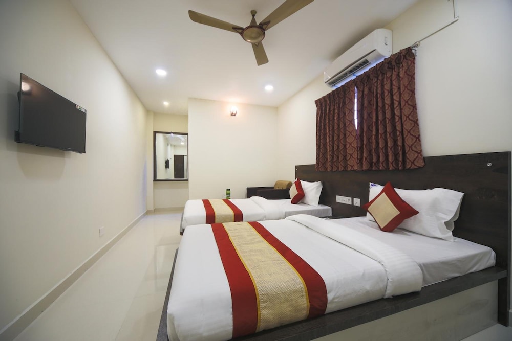 Balaji Residency 15/51