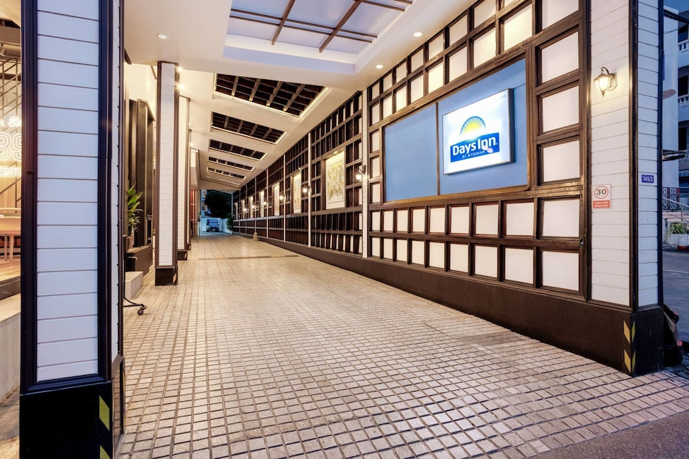 Days Inn by Wyndham Patong Beach Phuket 43/49