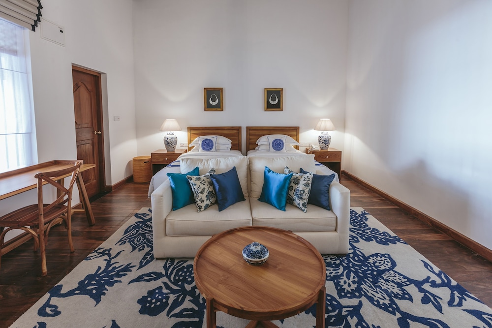 Yara Galle Fort 36/60