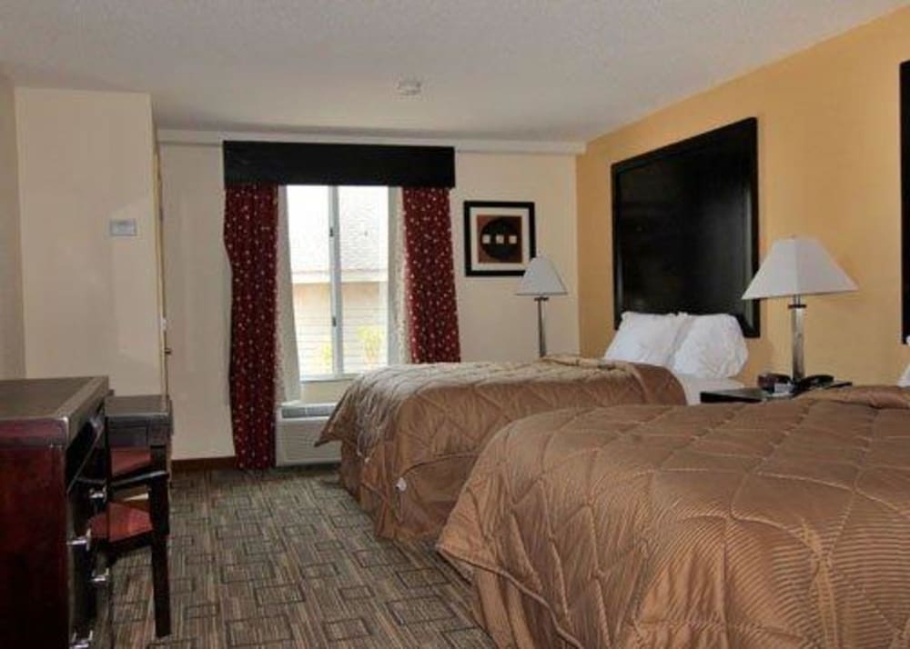 Quality Inn & Suites Greenville Near Downtown 7/19