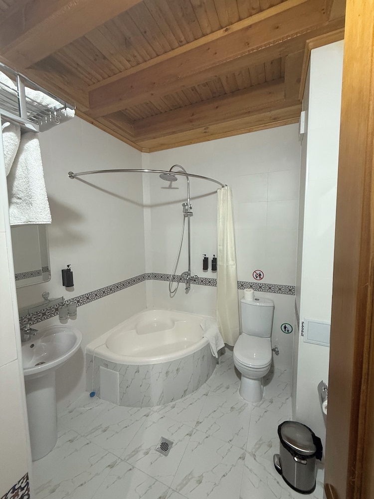 Hotel Fatima 49/50
