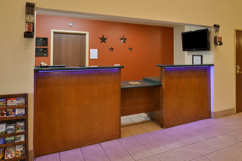 Star City Inn Suites 6/45