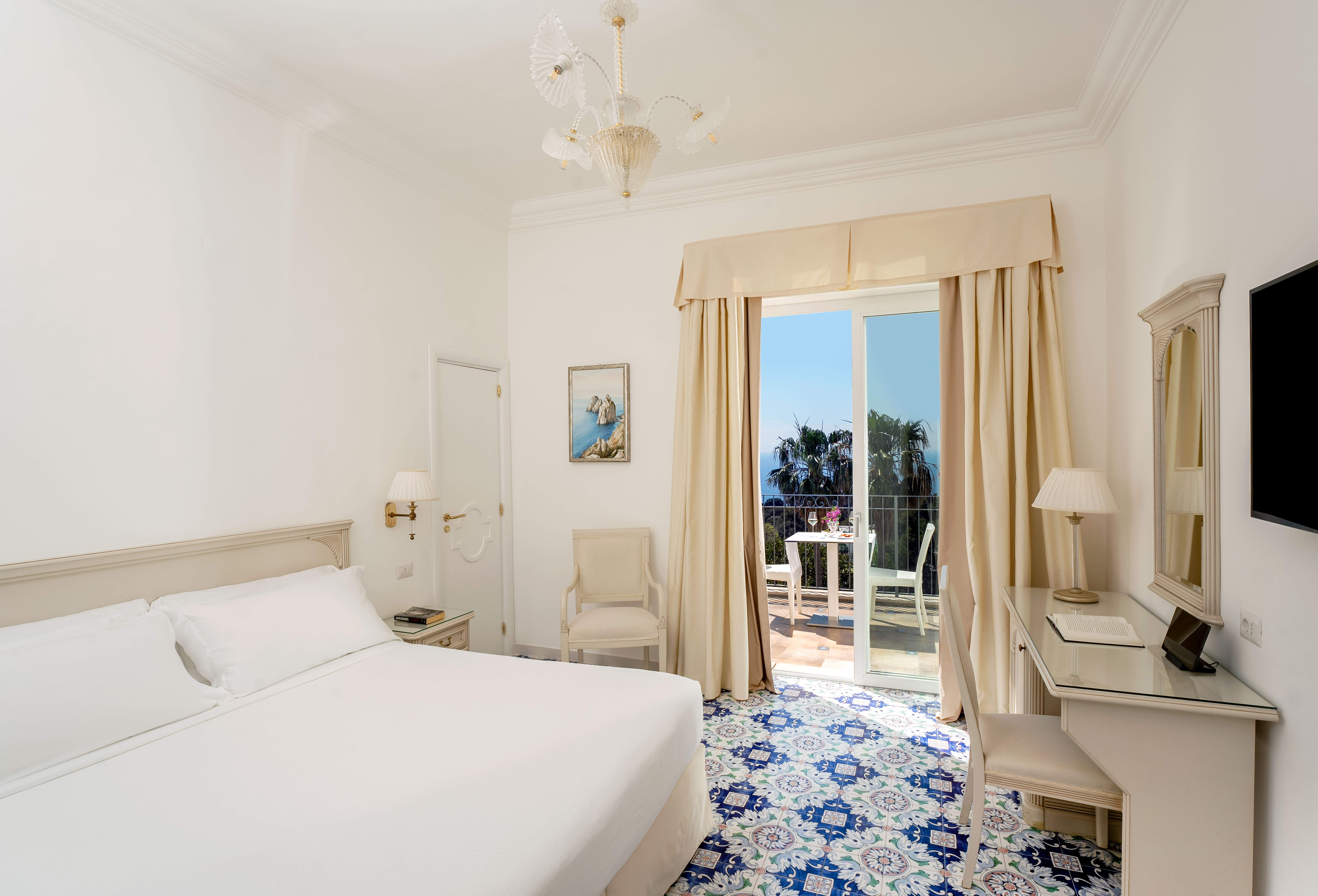 ROOM, DOUBLE BED, SEA VIEW