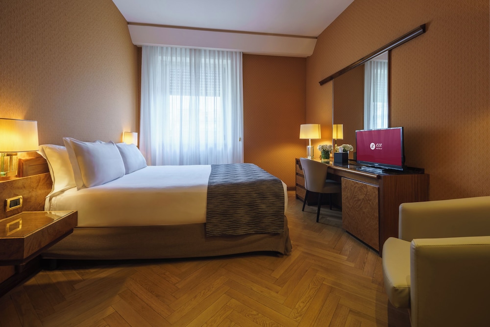 Standard, Twin Beds, Exe Majestic 2/5