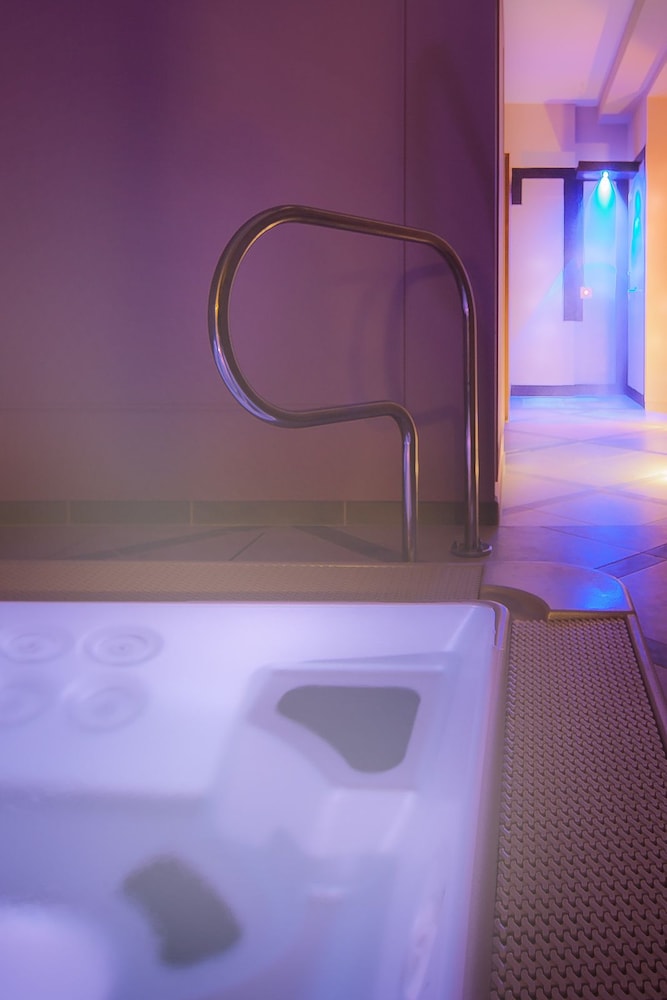 Hotel Arnolfo Aqua Laetitia Spa And Beauty 13/26