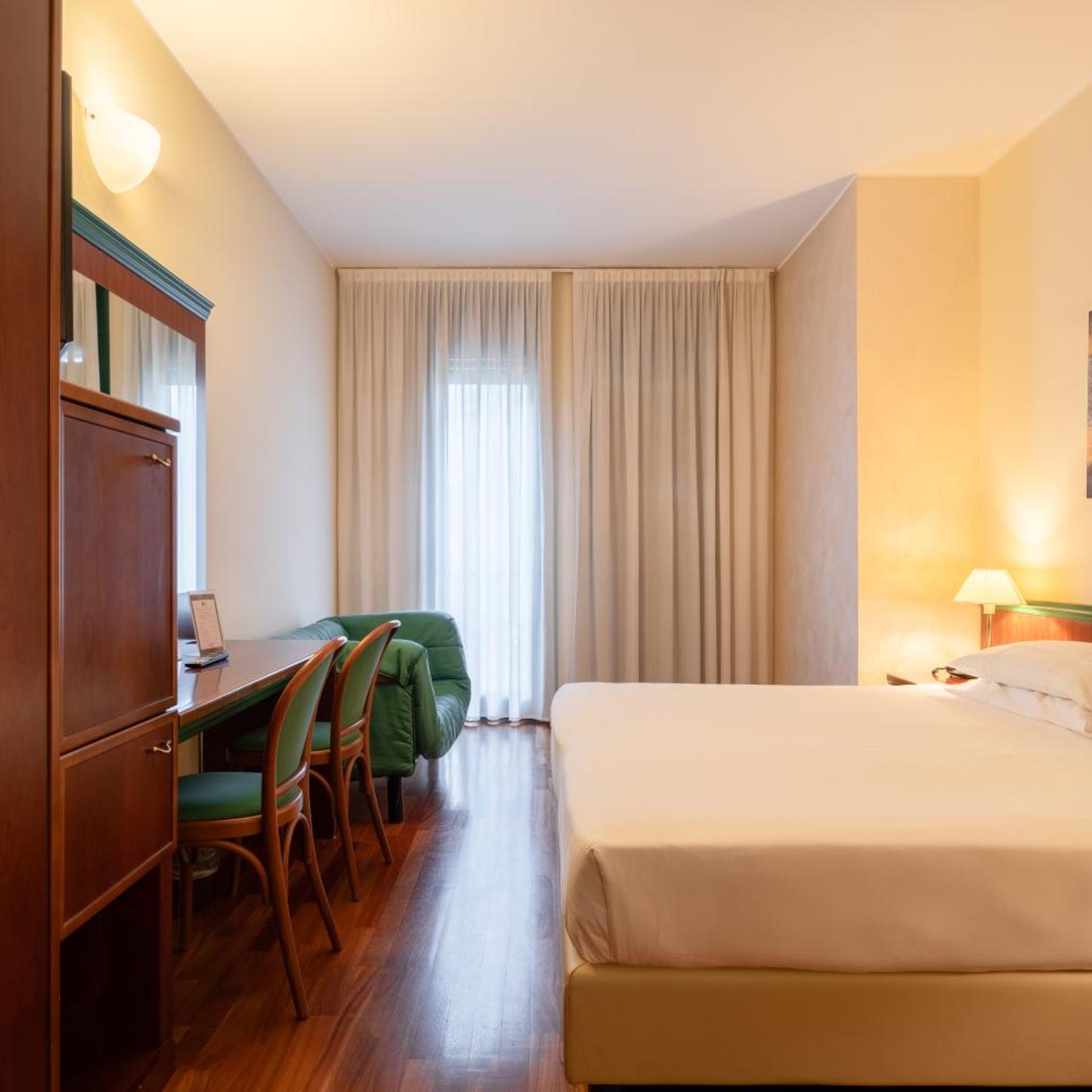 غرفة بسرير مزدوج، Hotel Raffaello 4/5
