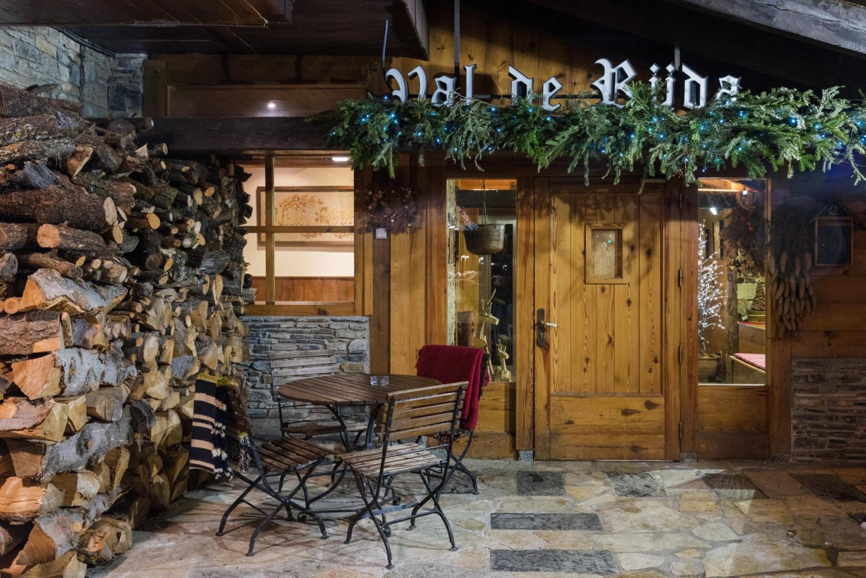 HOTEL VAL DE RUDA 64/76