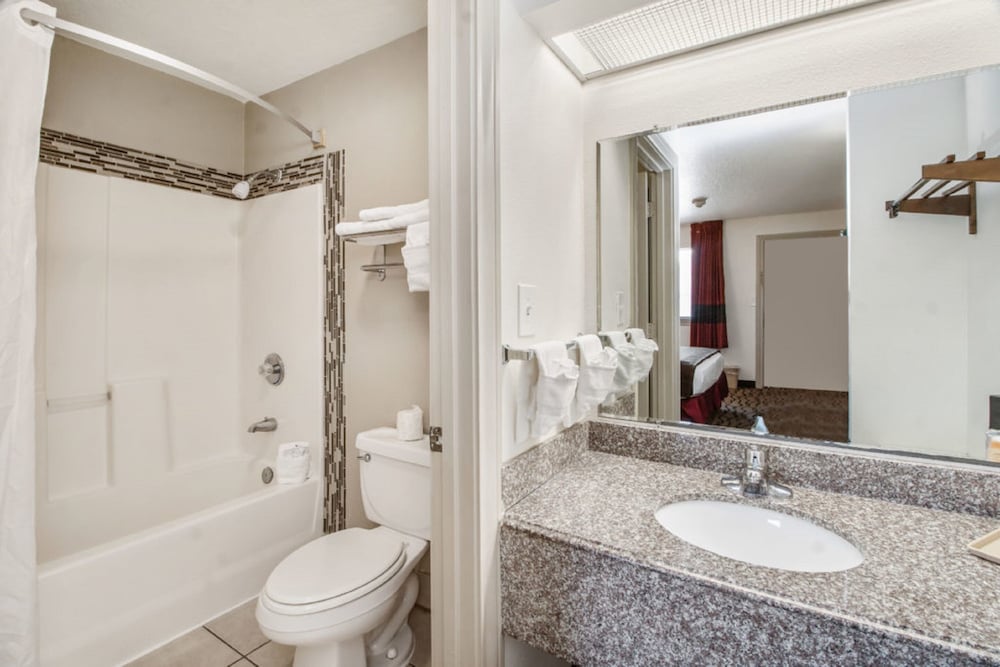 Motel6 Galveston, TX - Beach/Seawall 17/48