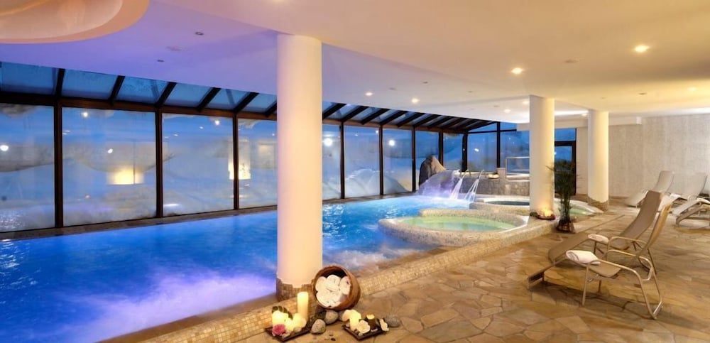 Carlo Magno Spa Resort 8/19