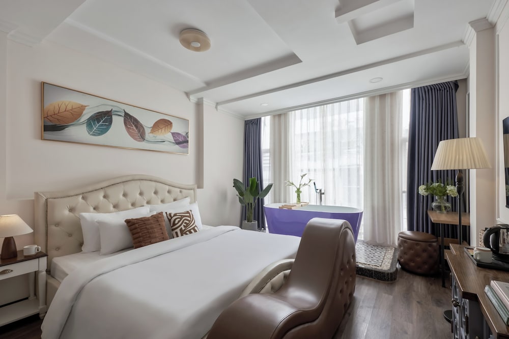 Quy Hung Hotel 17/75