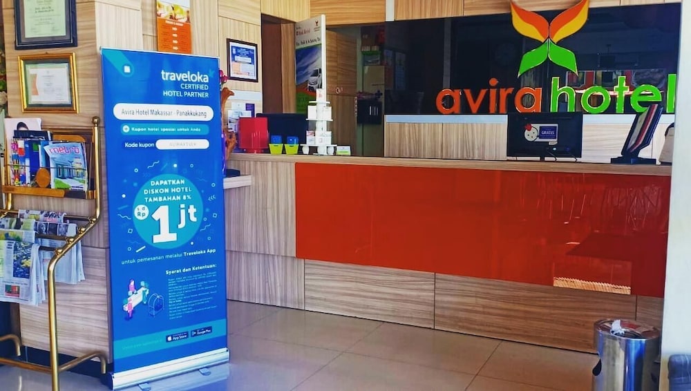 Avira Hotel 10/66