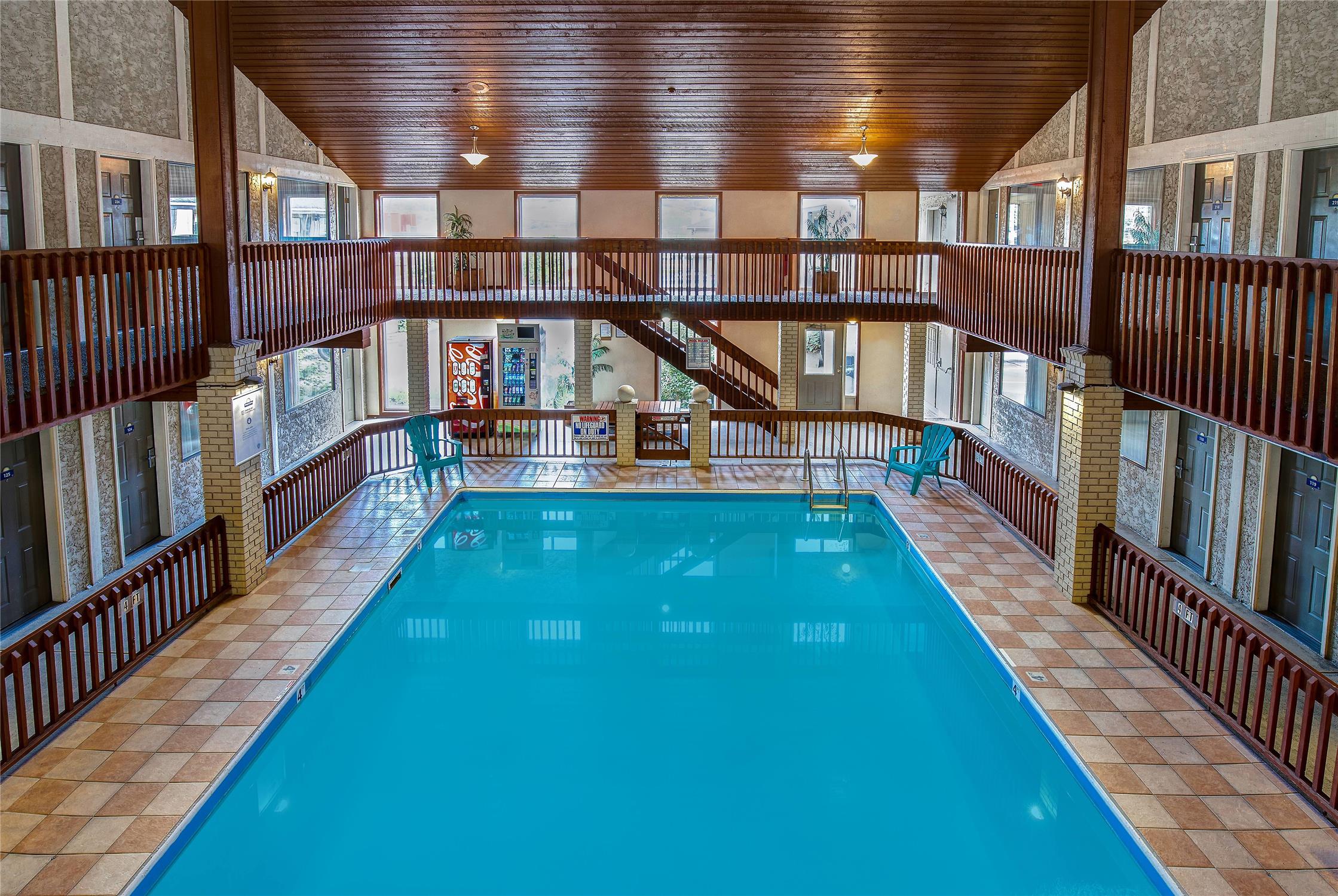 Days Inn By Wyndham Vernon 14/31