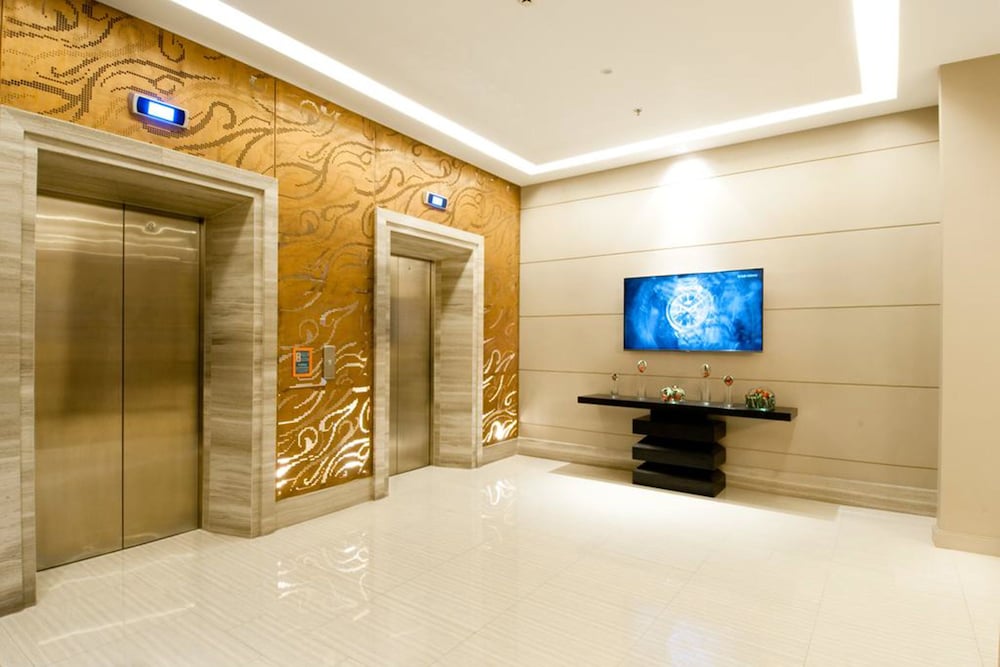 Civic Horizon Hotel Residence 9/49