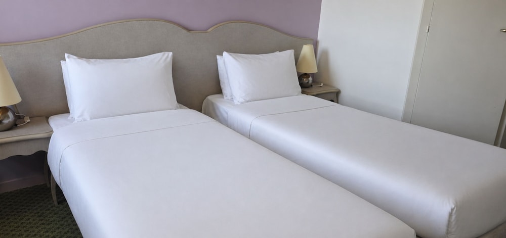 Ikar Hotel Blois Sud 38/60