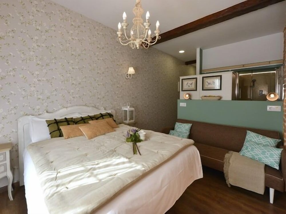 Centersuite Santander 8/37