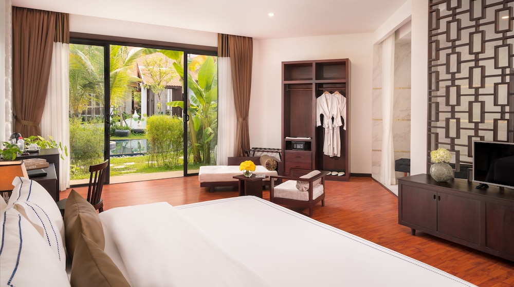 The Embassy Angkor Resort & Spa 9/62