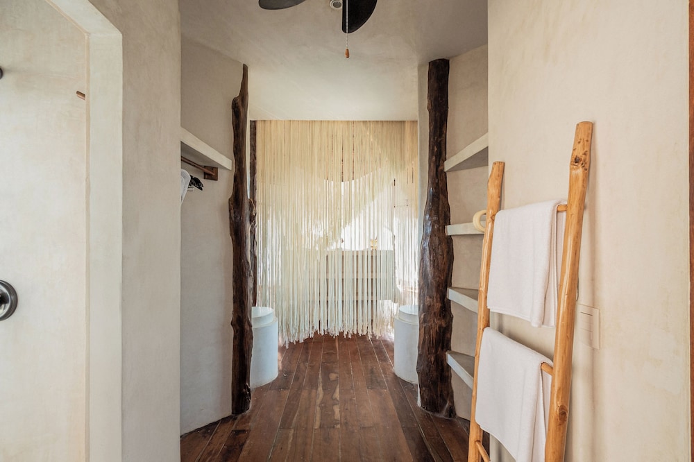 Encantada Tulum 50/50