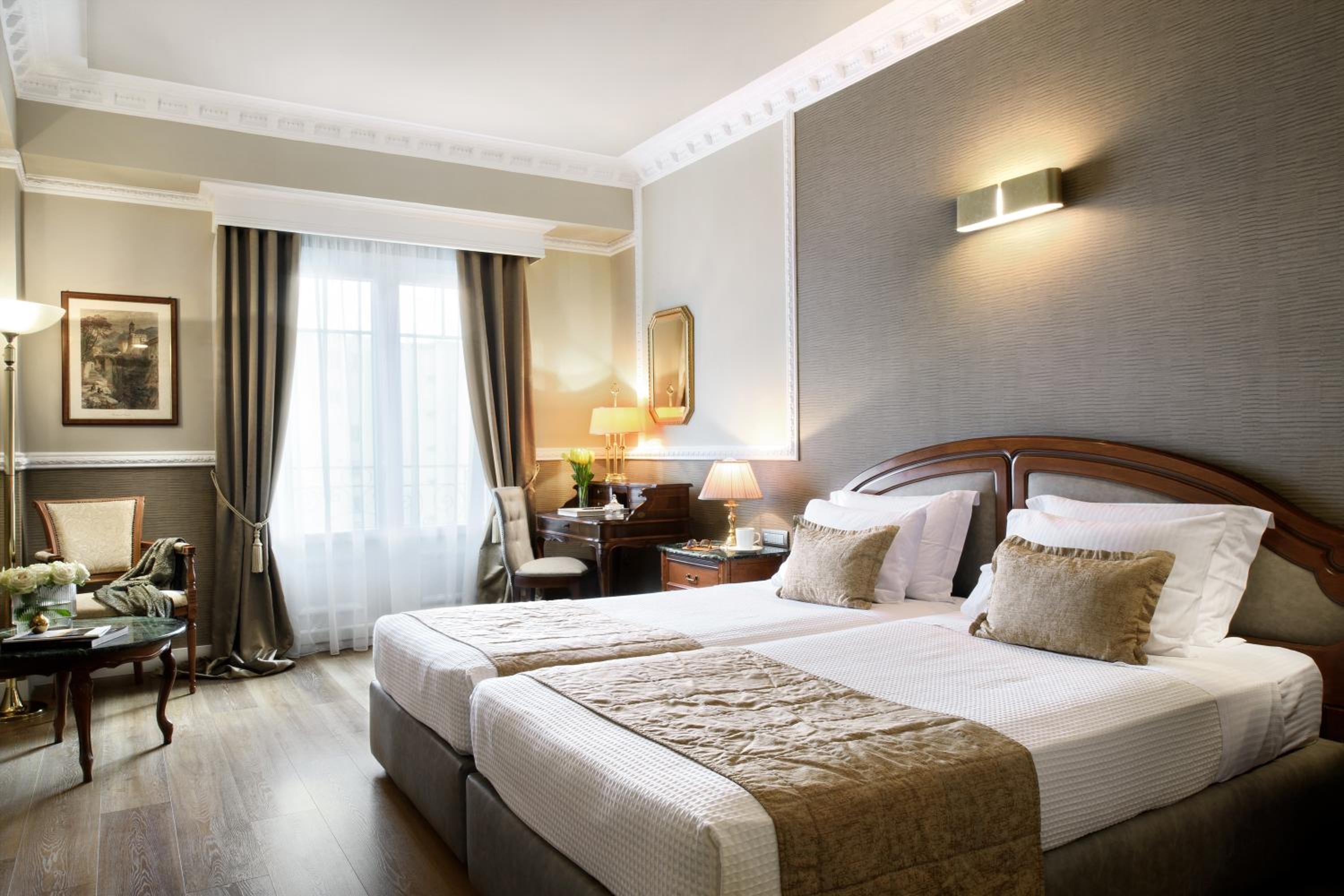 Premium, 3 Beds, with Extra Bed, Lateral Side Sea View
