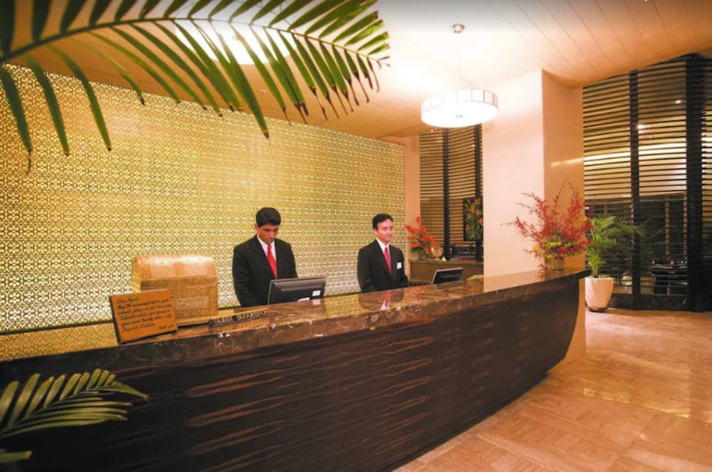 The Retreat Hotel And Convention Centre 6/50
