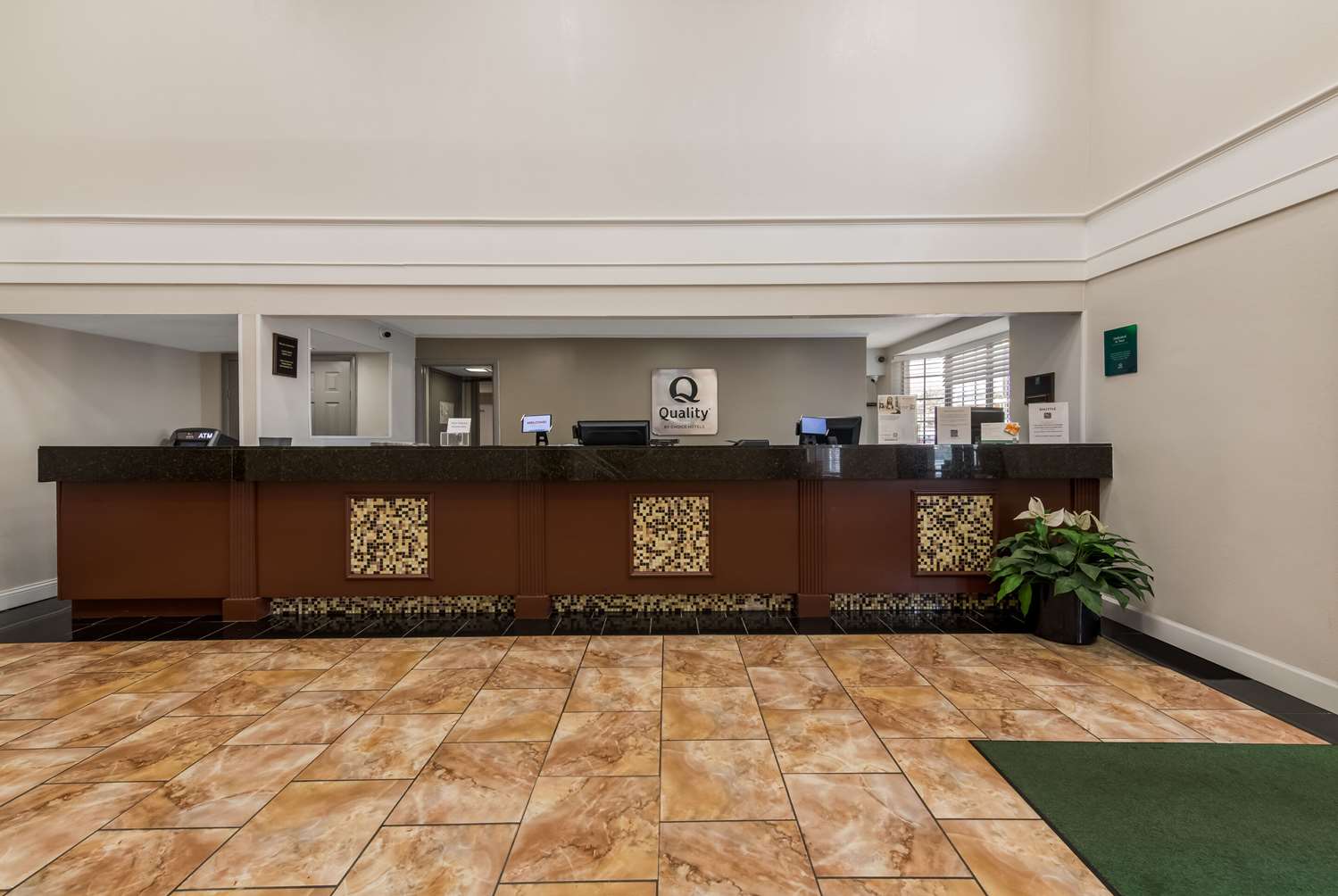 Quality Inn Saint Louis Airport 5/43