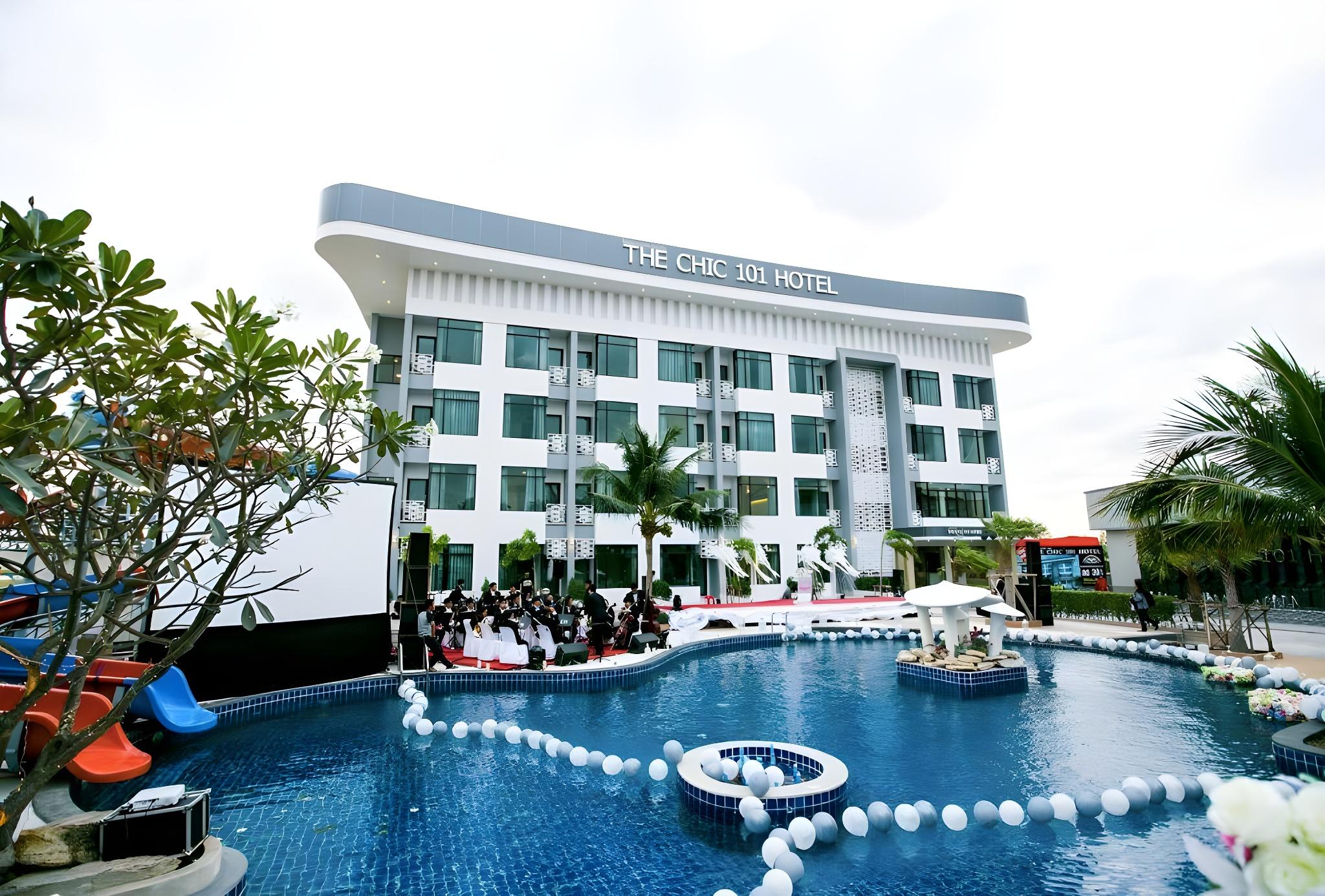 THE CHIC 101 HOTEL 2/20