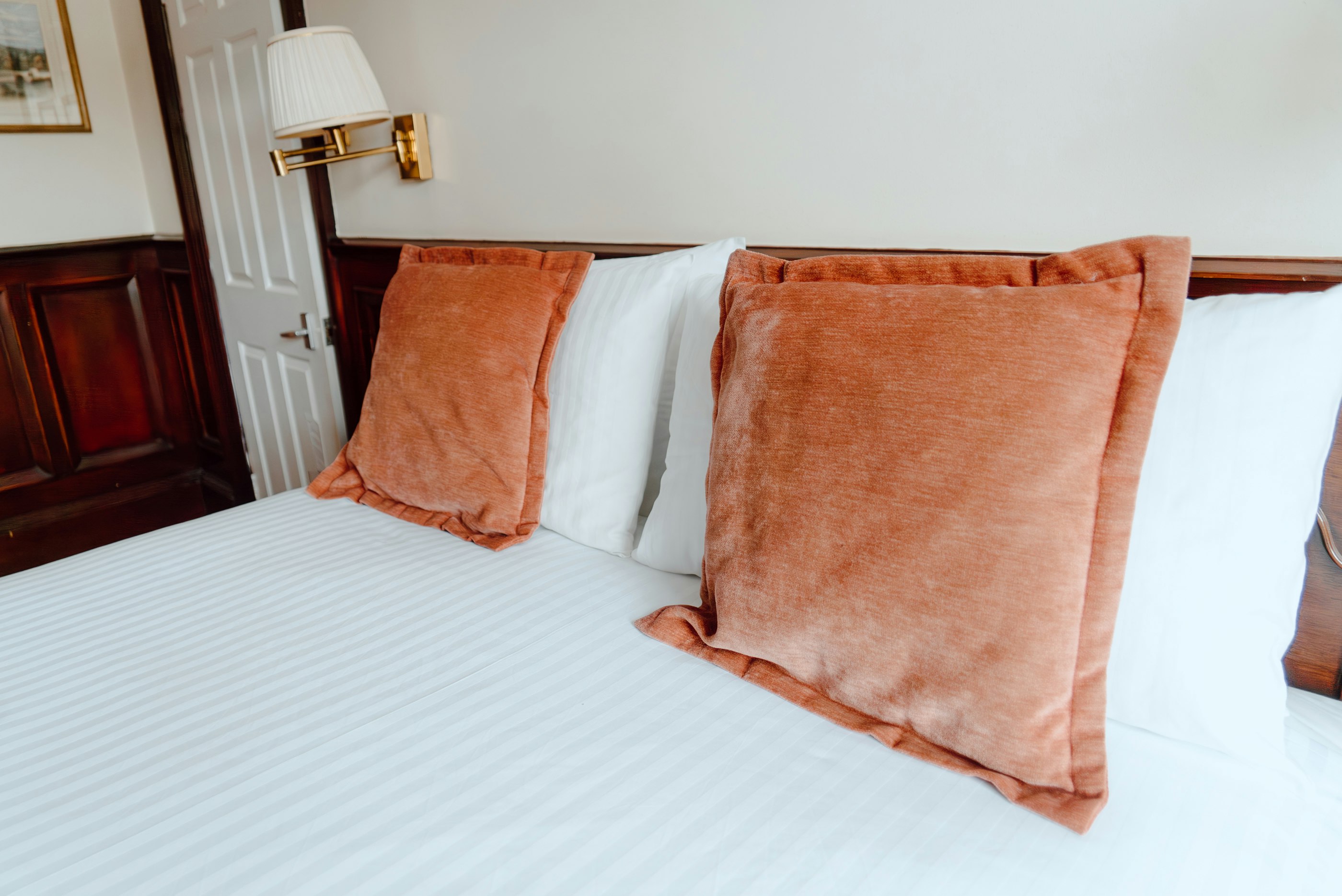 Royal Hotel Stornoway 36/64