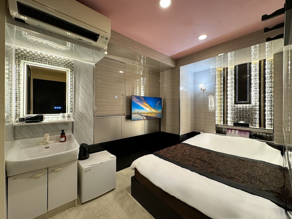 Hotel Amethyst 15/49