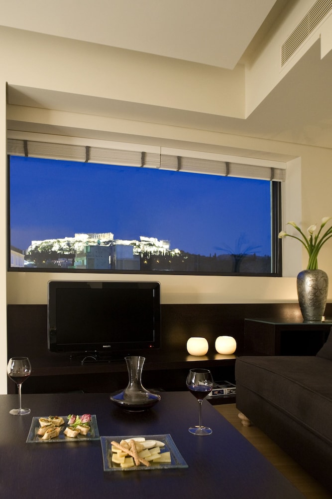 O and B Athens Boutique Hotel 2/50