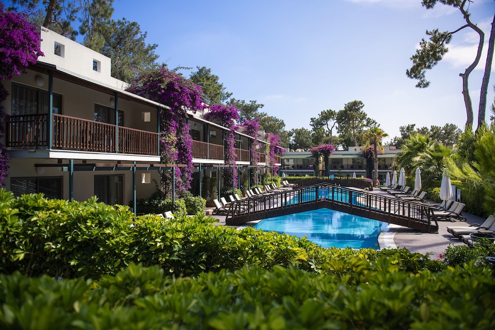 Turquoise Hotel 46/50
