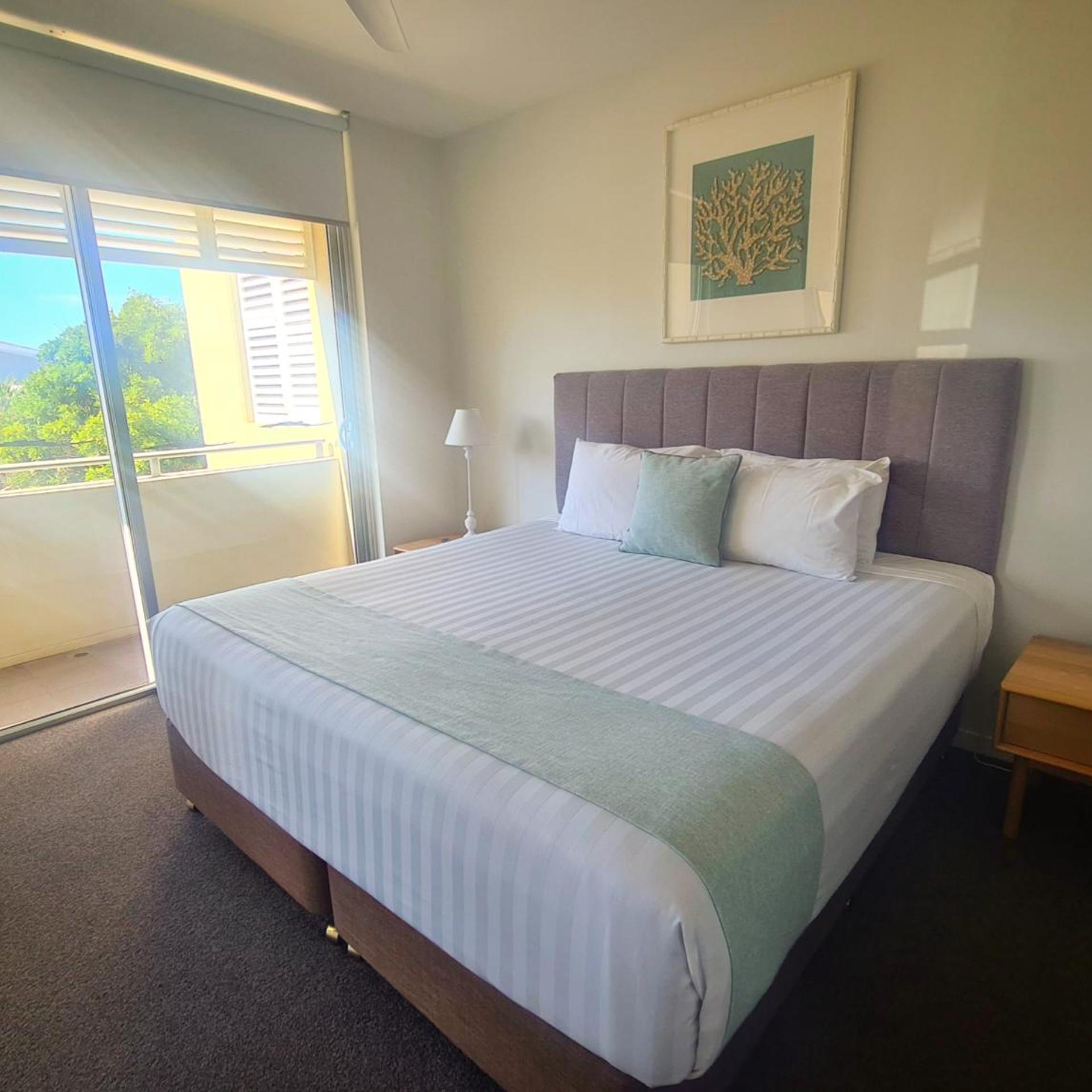 3 Bedrooms, Surf, Apartment, Club View