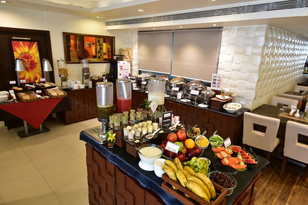 HOTEL SURYA PLAZA 36/46