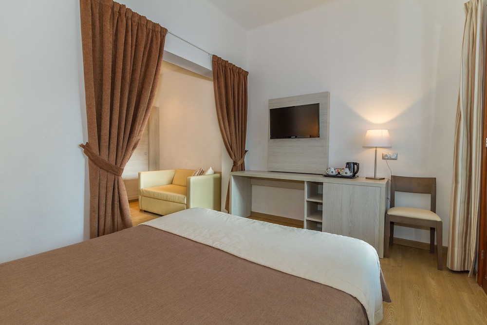 Eix Alcudia Hotel Adults Only 7/50
