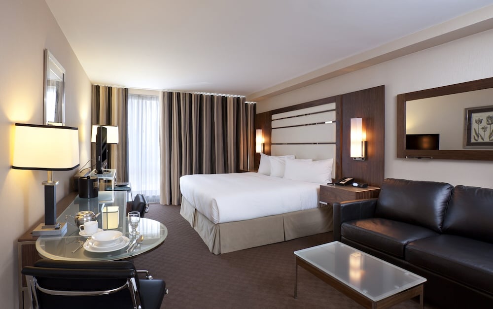 Le Cantlie Suites Hotel 8/56