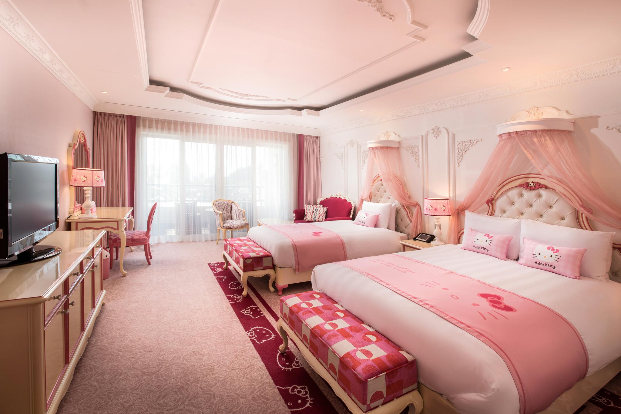 Princess, Hello Kitty, Family, Twin Beds