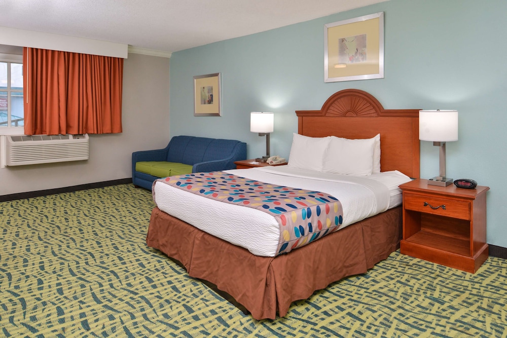 Best Western Plus Chesapeake Bay - Norfolk 20/40