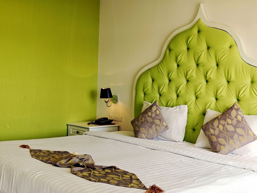 Harmonize Hotel 27/75