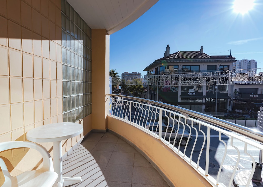 Hotel S Agoita 3/50