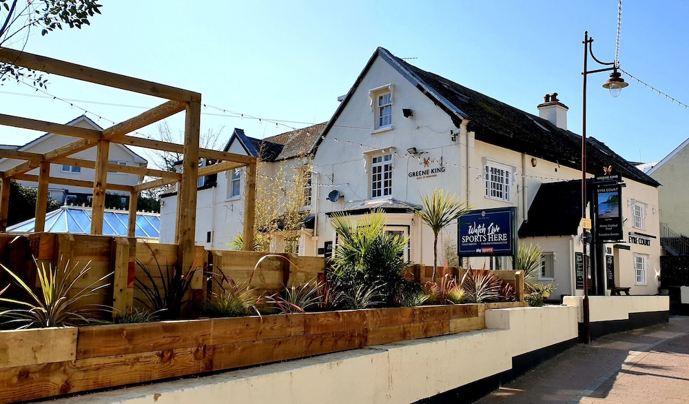 Eyre Court Hotel 5/50