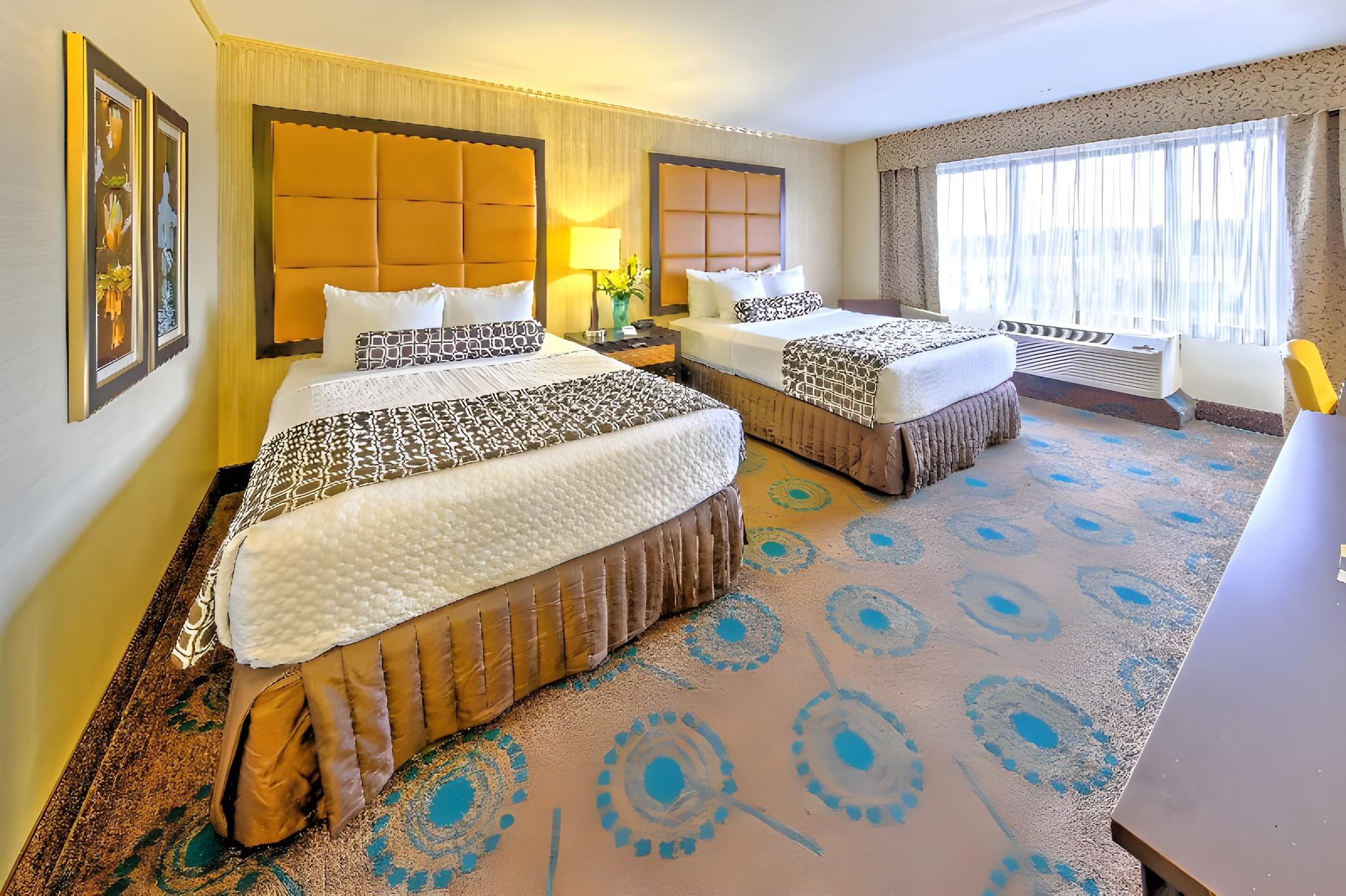 Room, 2 Queen Beds, Executive Level