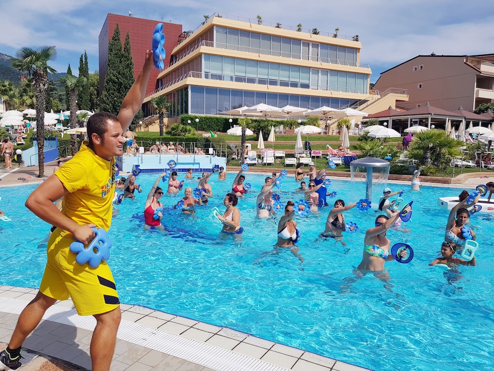 Loano 2 Village Residence Hotel 38/50