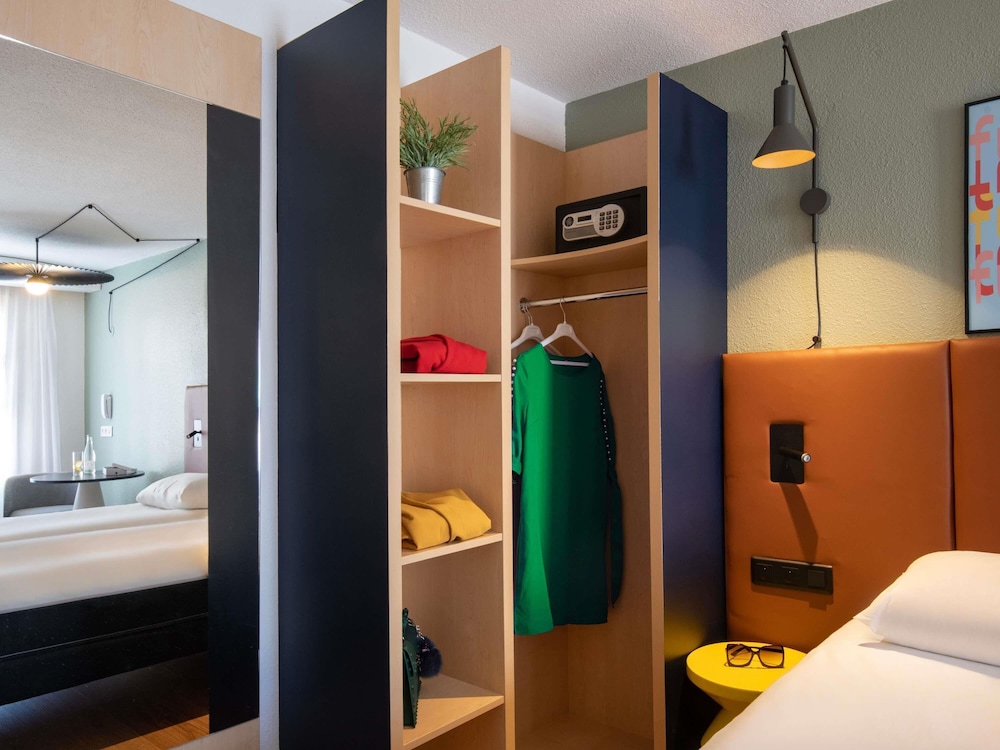 ibis Cannes Centre 61/61