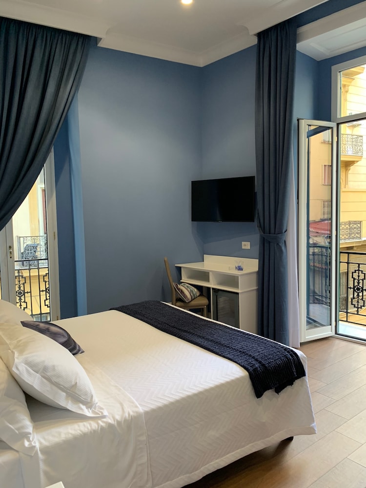 Suite Cuorenapoletano 13/48