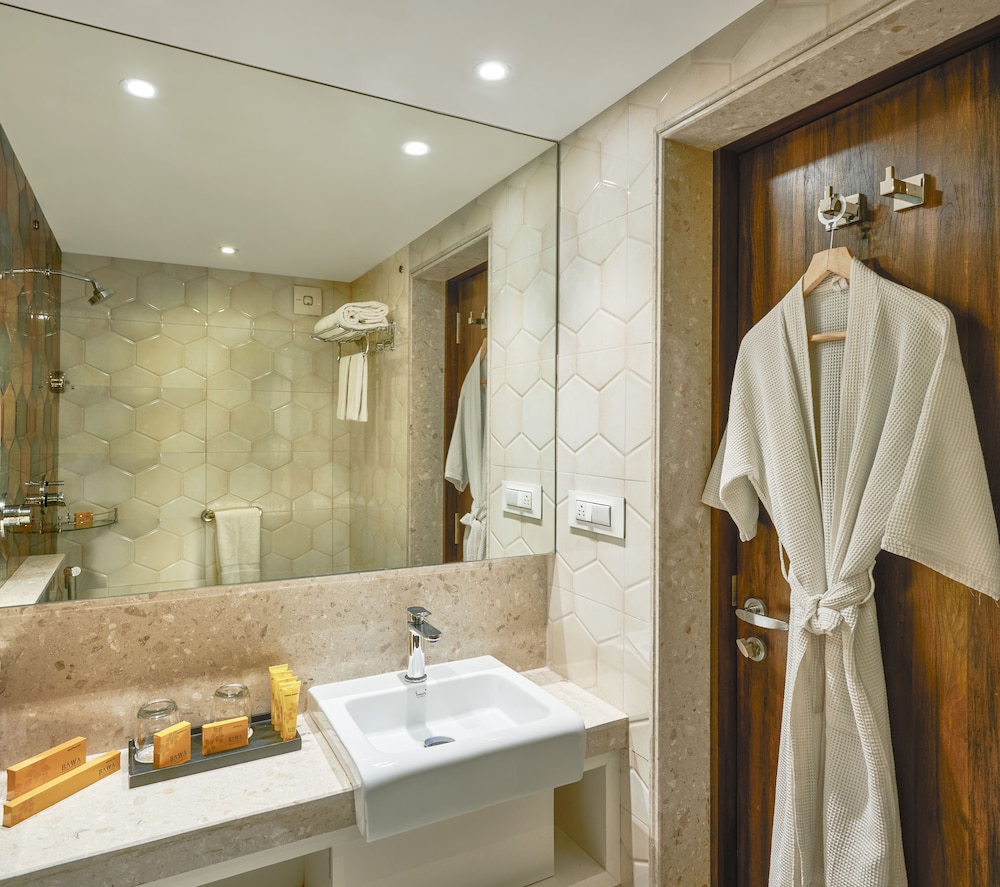 Bawa Regency 53/57