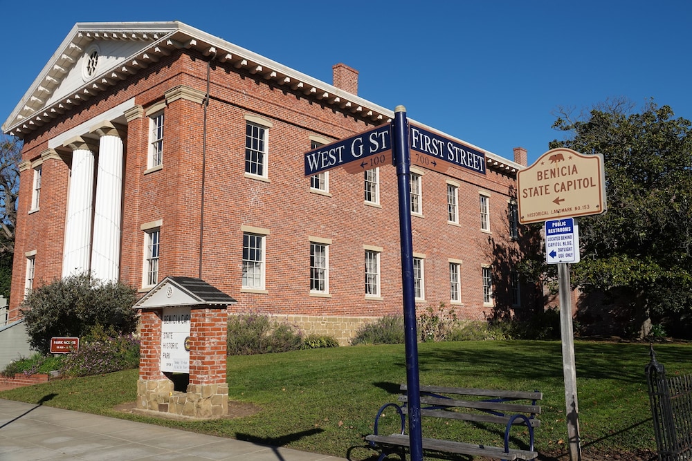 Union Hotel 48/50