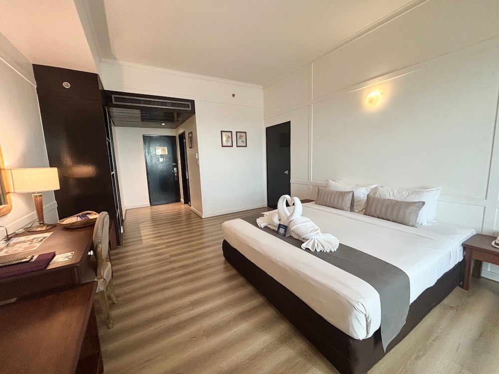 SUPERIOR, DOUBLE BED