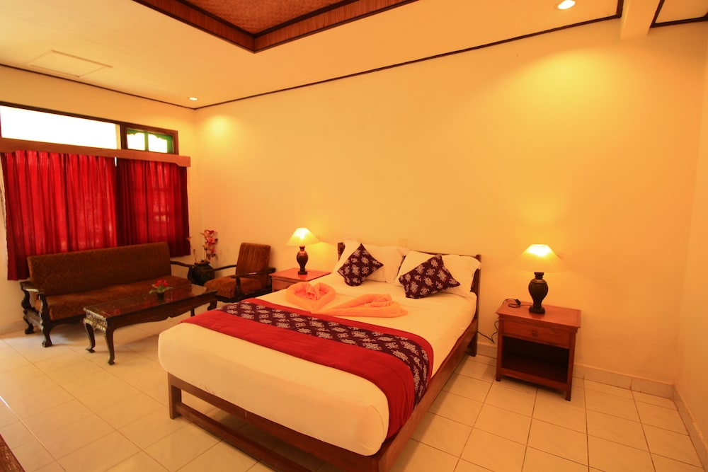 Lovina Beach Hotel 31/65