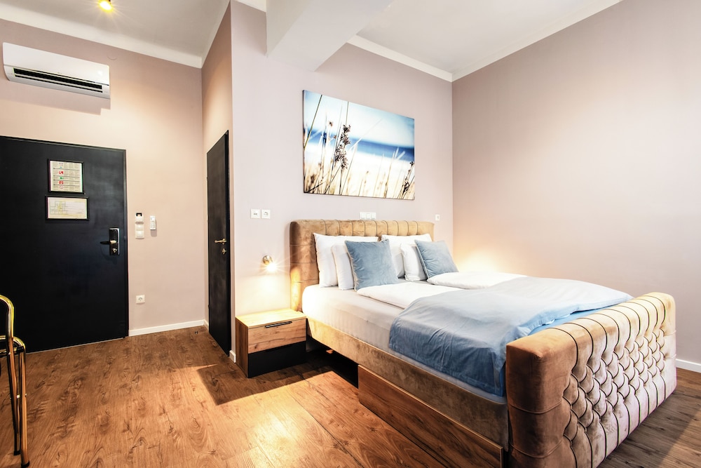 Hotel Vayalen 14/57