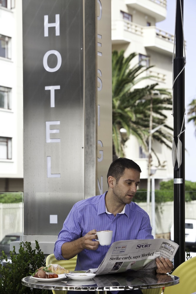 Hotel On The Promenade 3/25